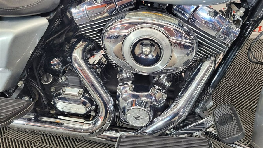 2012 HARLEY DAVIDSON ULTRA CLASSIC FLHTCU
