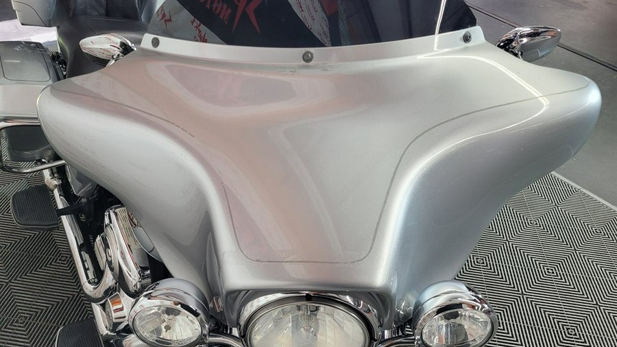 2012 HARLEY DAVIDSON ULTRA CLASSIC FLHTCU