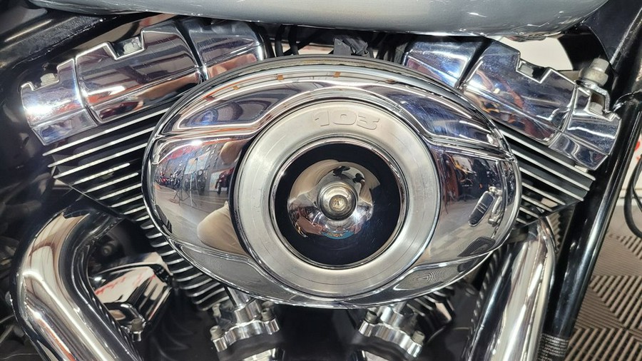 2012 HARLEY DAVIDSON ULTRA CLASSIC FLHTCU