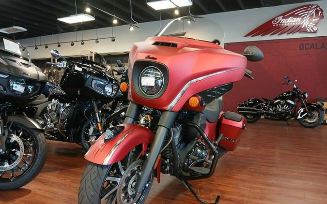 2024 Indian Chieftain Dark Horse w/Powerband Audio Pkg Sunset Red Smoke