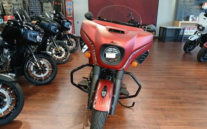 2024 Indian Chieftain Dark Horse w/Powerband Audio Pkg Sunset Red Smoke