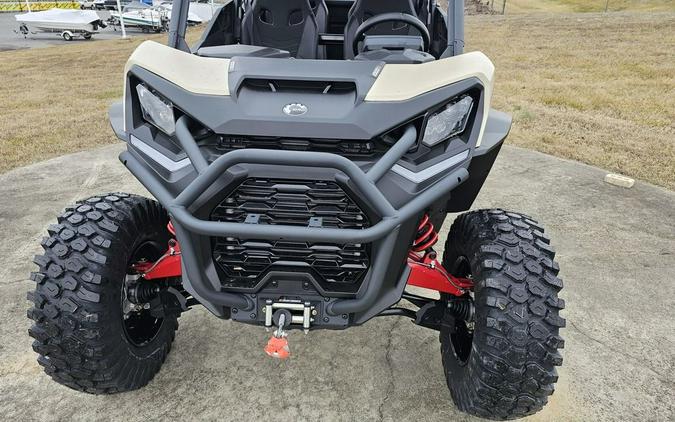 2024 Can-Am® Commander MAX XT-P