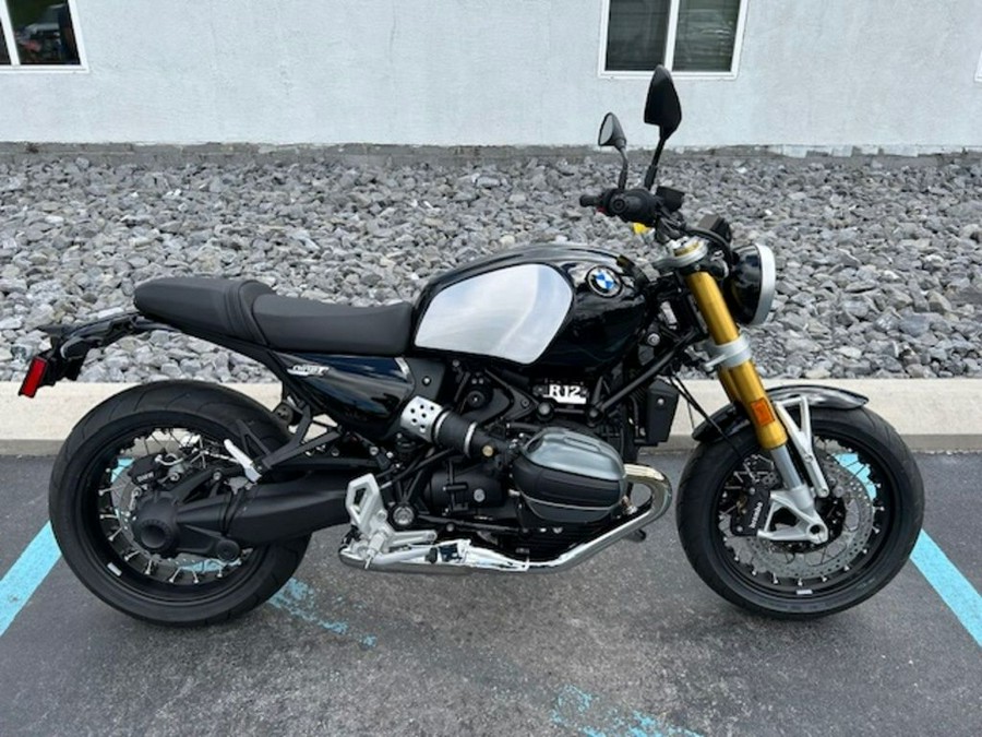 2024 BMW R 12 nineT Blackstorm Metallic