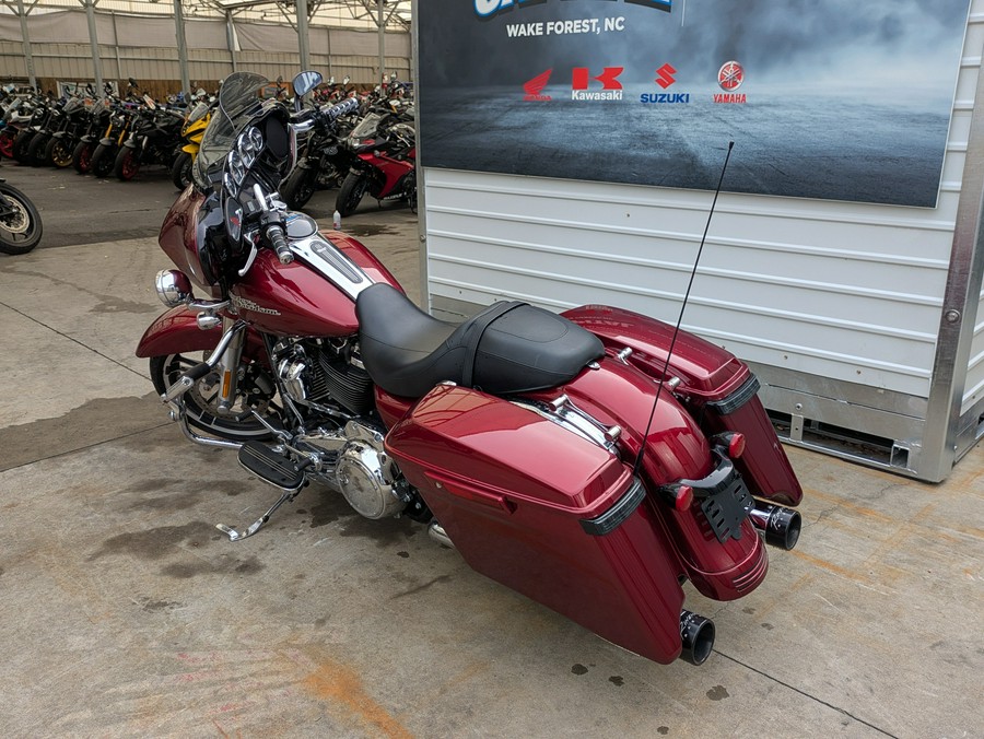 2017 Harley-Davidson Street Glide® Special