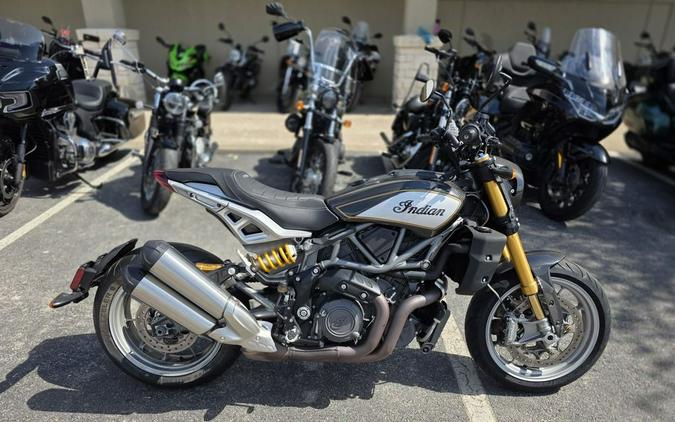 2023 Indian Motorcycle® FTR R Carbon Carbon Fiber