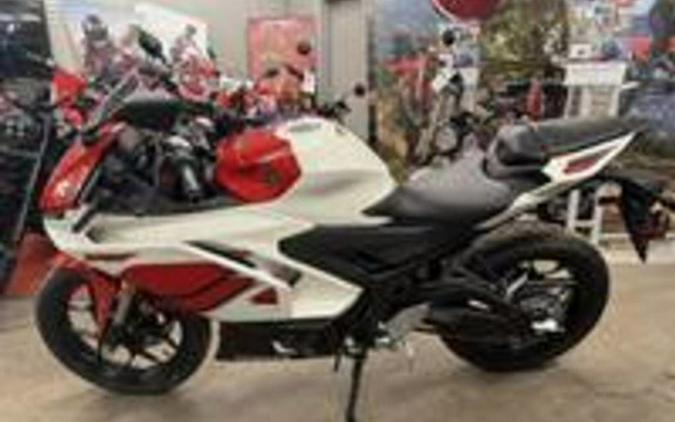 2026 Yamaha YZF-R3