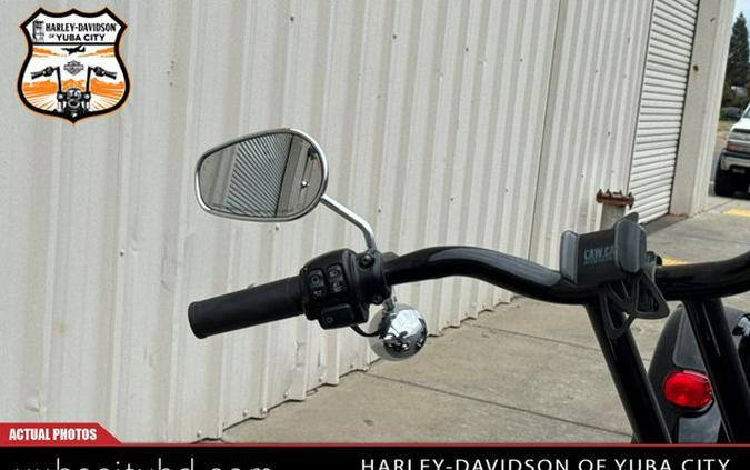 2016 Harley-Davidson FXDB103