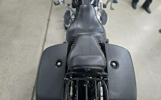 2023 Harley-Davidson Softail FLHCS - Heritage Classic