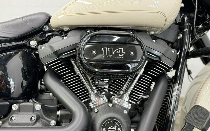 2022 Harley-Davidson Heritage Classic 114 WHITE SAND PRL W/PS