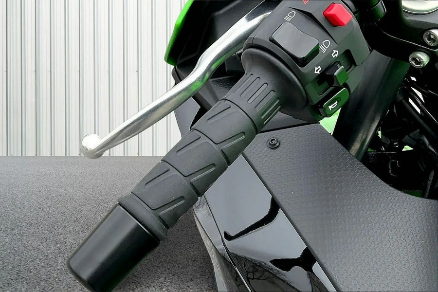 2025 Kawasaki Ninja 500 ABS