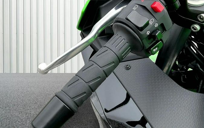 2025 Kawasaki Ninja 500 ABS