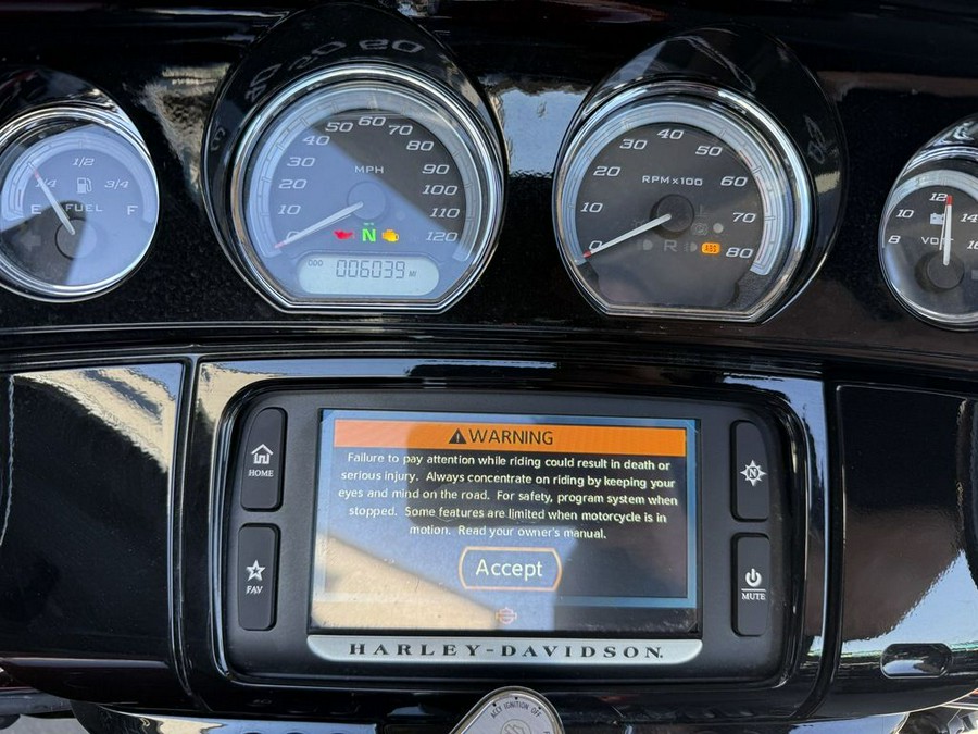 2018 Harley-Davidson® FLHTK - Ultra Limited