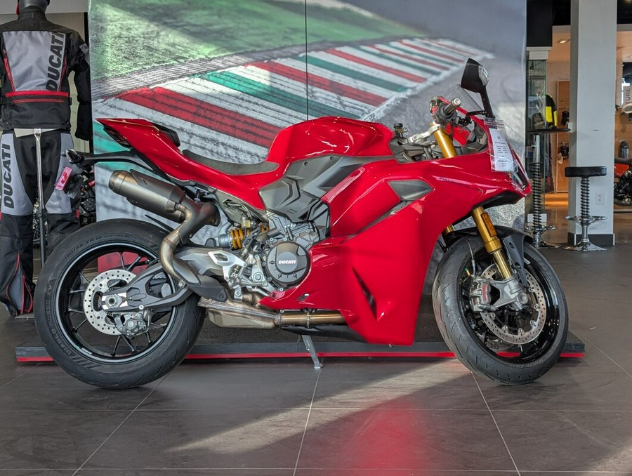 2026 Ducati Panigale V2 S