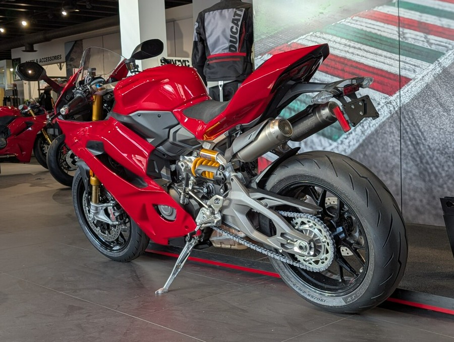 2026 Ducati Panigale V2 S