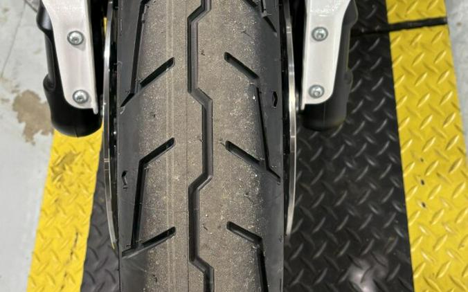 2026 Harley-Davidson® Low Rider® ST White Onyx Pearl - Black Finish