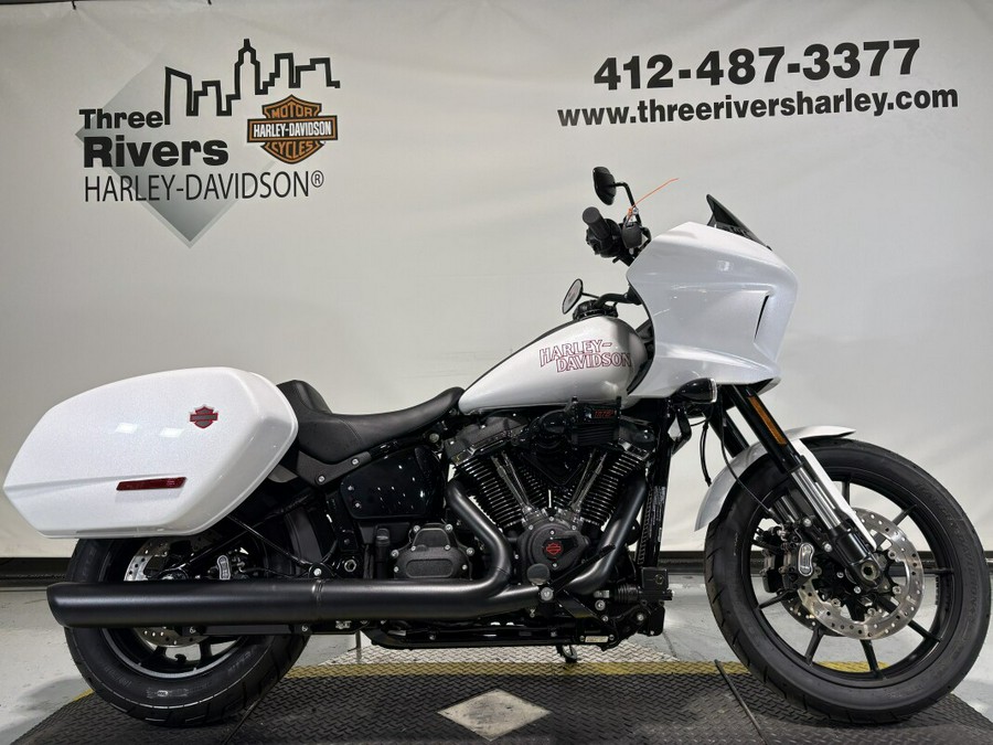 2026 Harley-Davidson® Low Rider® ST White Onyx Pearl - Black Finish