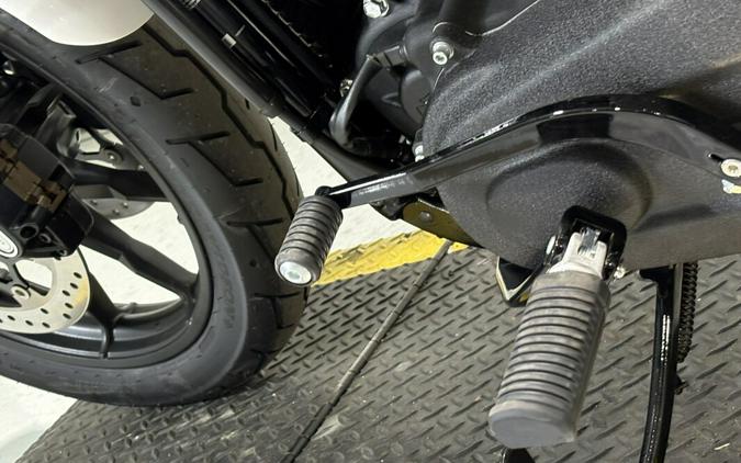 2026 Harley-Davidson® Low Rider® ST White Onyx Pearl - Black Finish