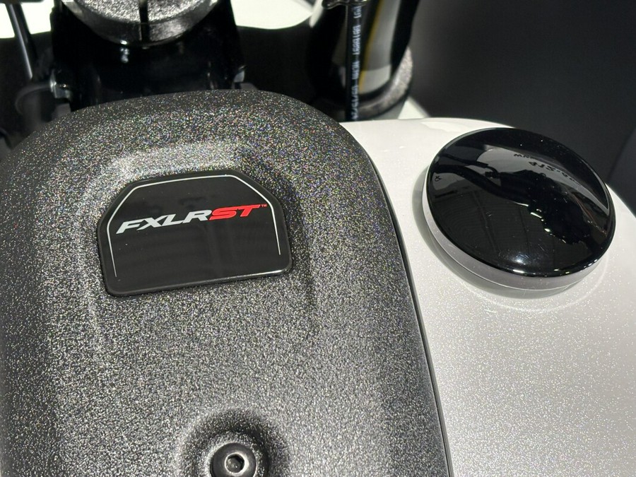 2026 Harley-Davidson® Low Rider® ST White Onyx Pearl - Black Finish