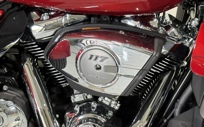 2026 Harley-Davidson® Street Glide 3 Limited Brilliant Red Chrome Trim