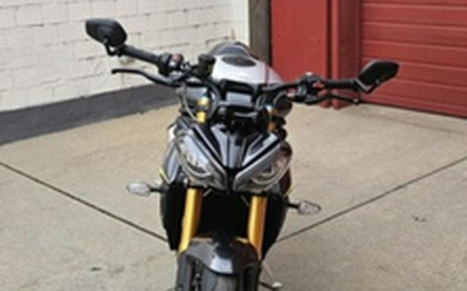 2026 Triumph Speed Triple 1200 RS GraniteTriumph Racing Yellow