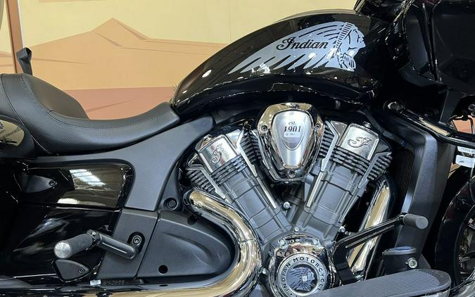 2026 Indian Motorcycle® Challenger® Limited Black Metallic