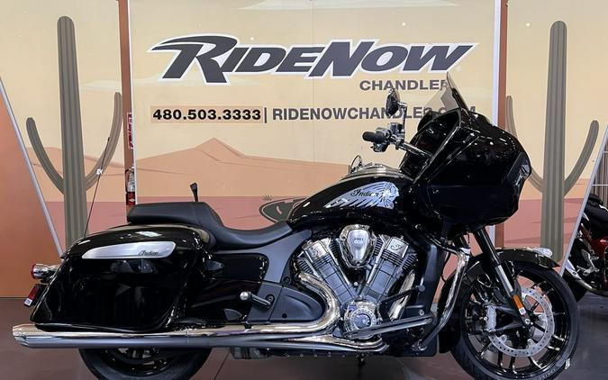 2026 Indian Motorcycle® Challenger® Limited Black Metallic