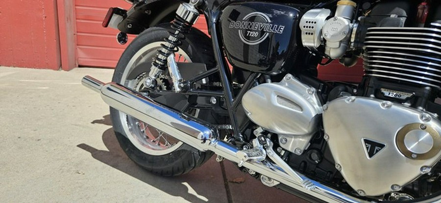 2026 Triumph Bonneville T120 Stone Grey