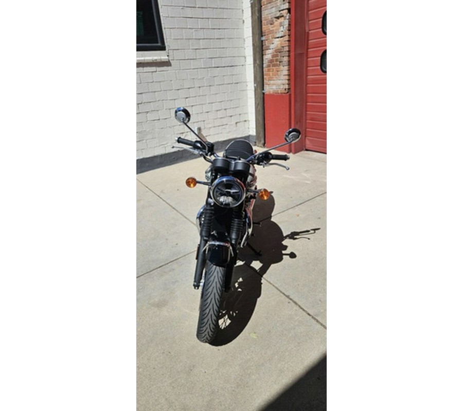2026 Triumph Bonneville T120 Stone Grey
