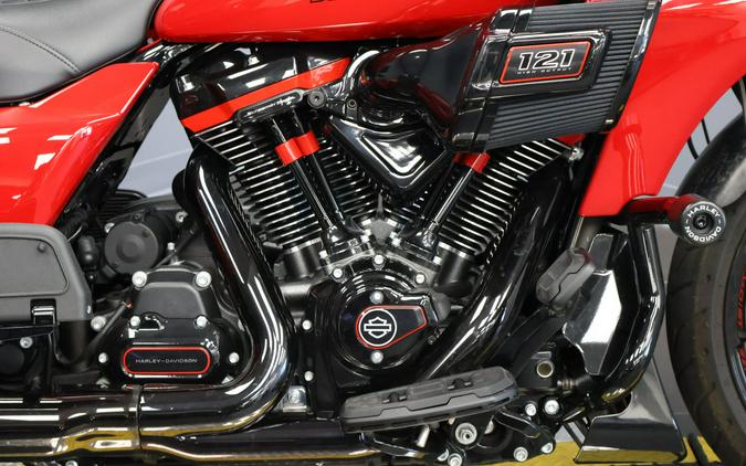 2025 Harley-Davidson® CVO™ Road Glide® ST Rally Red