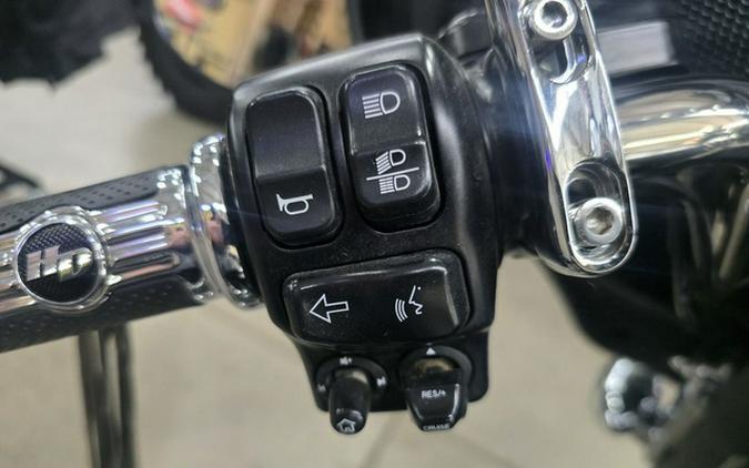 2018 Harley-Davidson Street Glide FLHX
