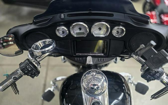 2018 Harley-Davidson Street Glide FLHX