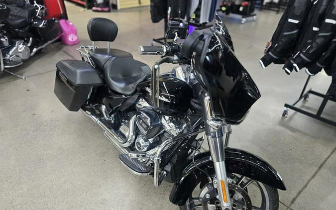 2018 Harley-Davidson Street Glide FLHX