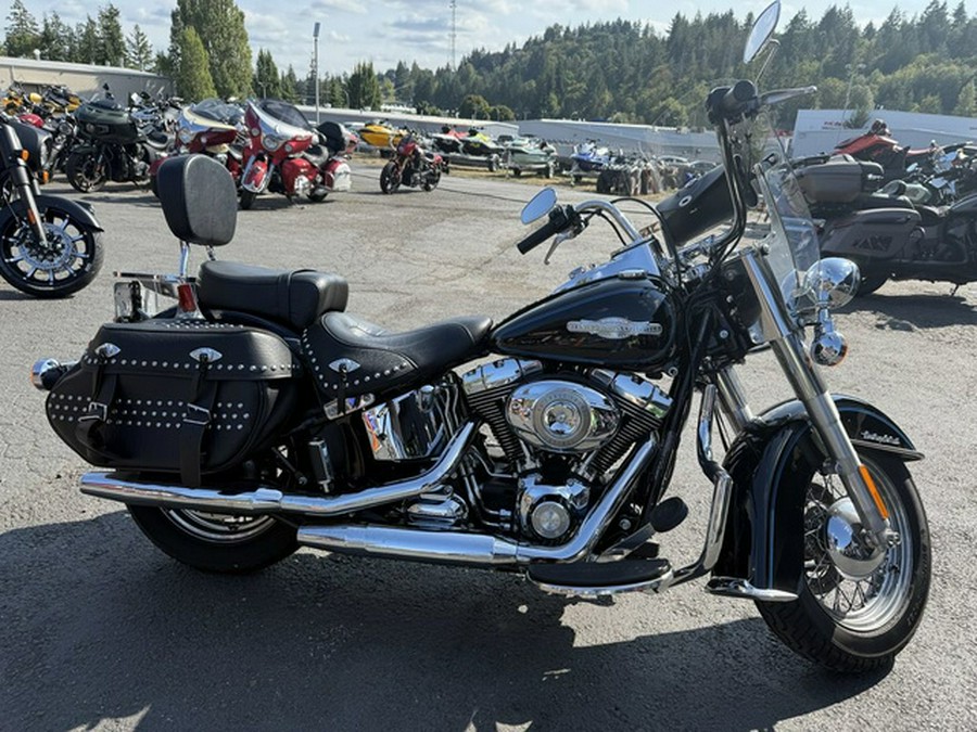 2011 Harley-Davidson Softail FLSTC - Heritage Classic