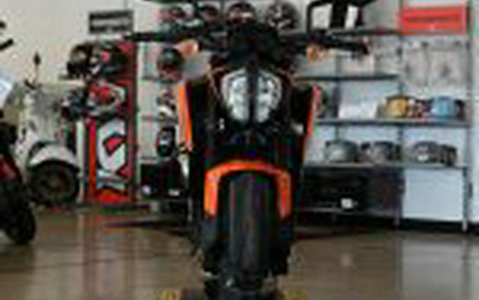 2019 KTM 790 Duke