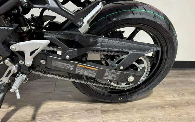 2026 Kawasaki Ninja® 500 ABS Metallic Matte Twilight Blue