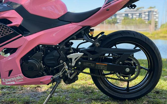 2022 Kawasaki Ninja 400