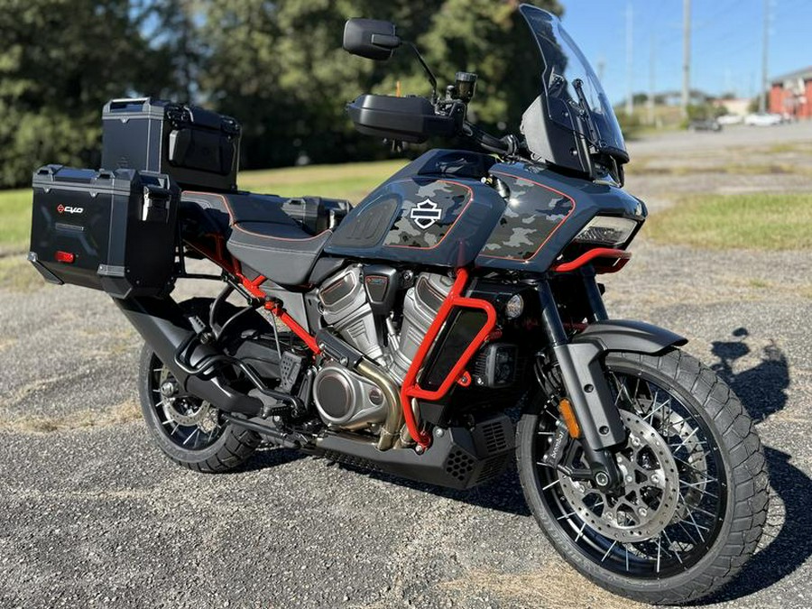 2025 Harley-Davidson® CVO™ Pan America®