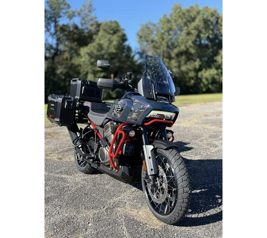 2025 Harley-Davidson® CVO™ Pan America®