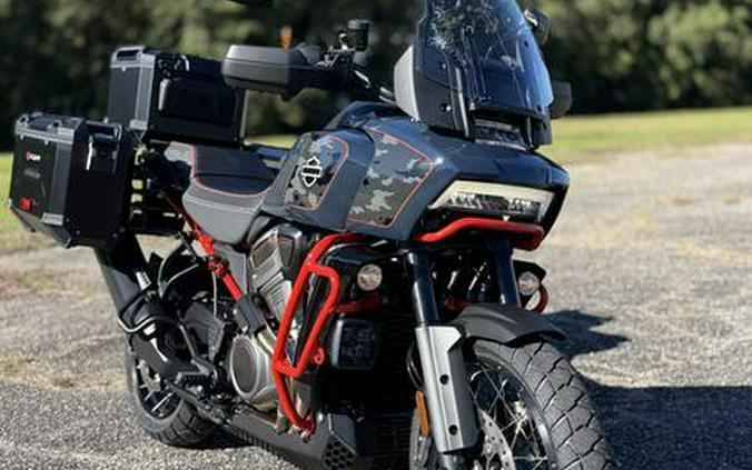 2025 Harley-Davidson® CVO™ Pan America®