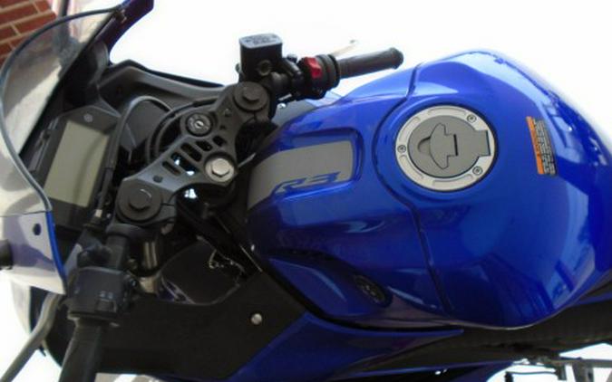 2021 Yamaha YZF-R3 ABS