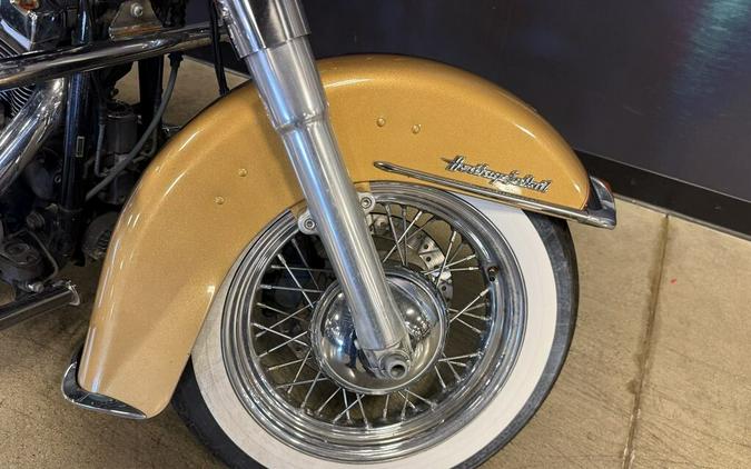 2017 Harley-Davidson Heritage Softail Classic FLSTC