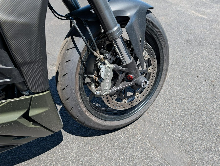 2023 Ducati Streetfighter V2