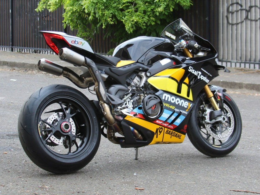 2024 Ducati Panigale V4 Bezzecchi 2023 Racing Replica