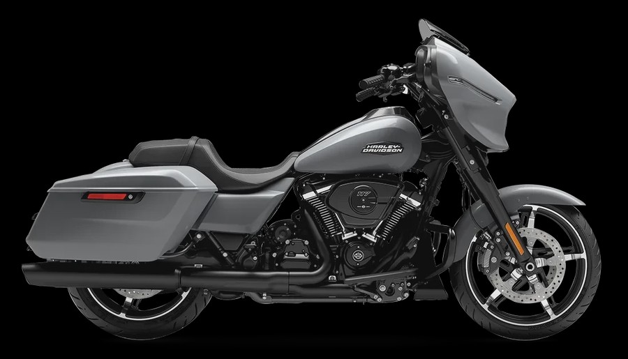 2024 Harley-Davidson Street Glide® Atlas Silver Metallic