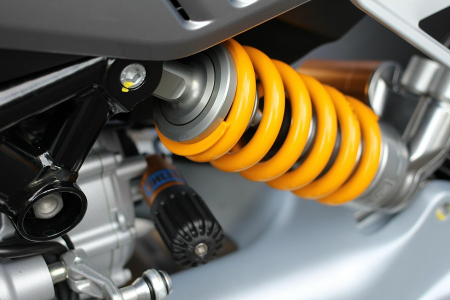 2024 MOTO GUZZI V100 Mandello S