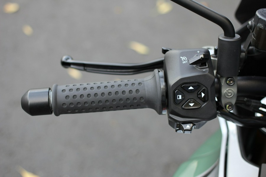 2024 MOTO GUZZI V100 Mandello S