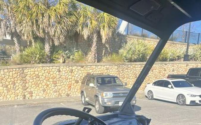 2023 Can-Am® Defender XT HD10 Mossy Oak Break-Up Country Camo