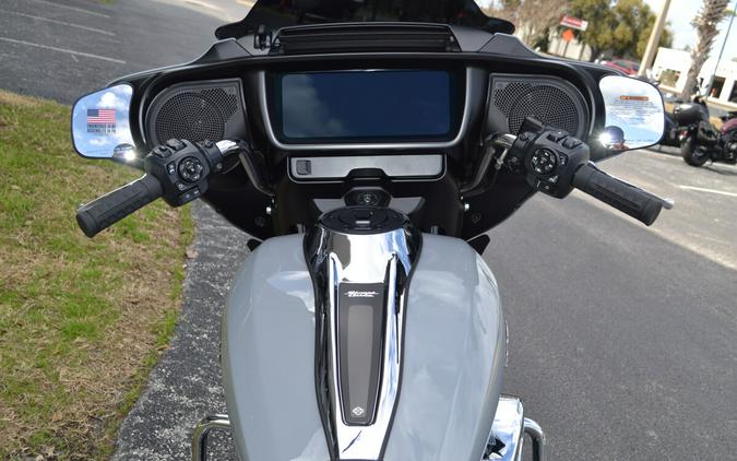 2026 Harley-Davidson® Street Glide® Solo Dark Billiard Gray - FLHX