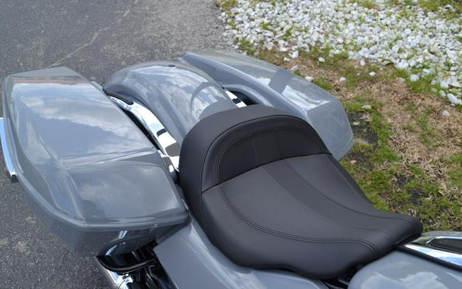 2026 Harley-Davidson® Street Glide® Solo Dark Billiard Gray - FLHX