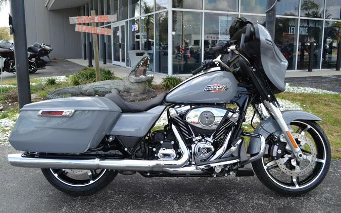 2026 Harley-Davidson® Street Glide® Solo Dark Billiard Gray - FLHX